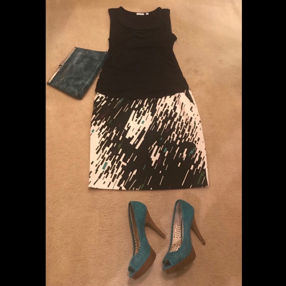 Abstract print skirt